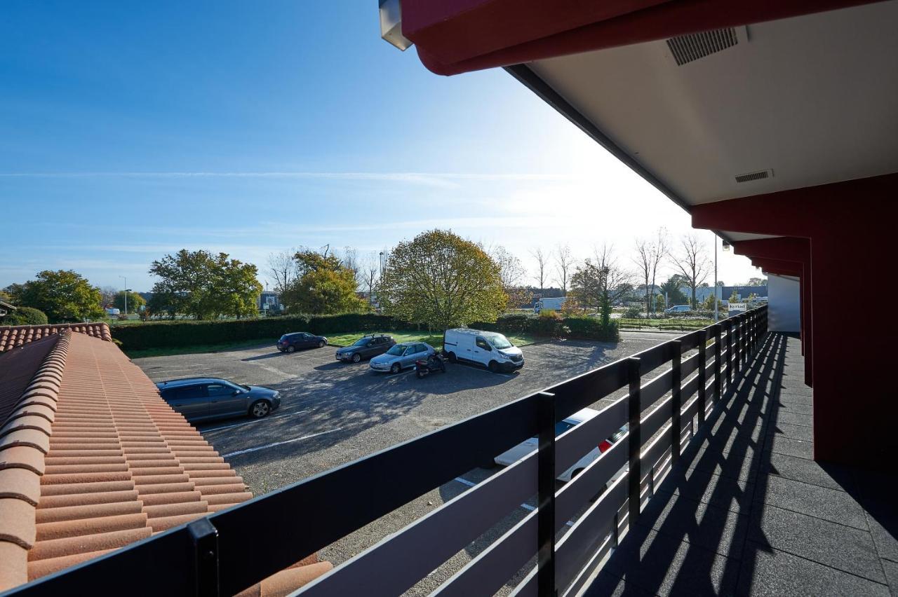 Kyriad Bordeaux - Merignac Aeroport Екстериор снимка